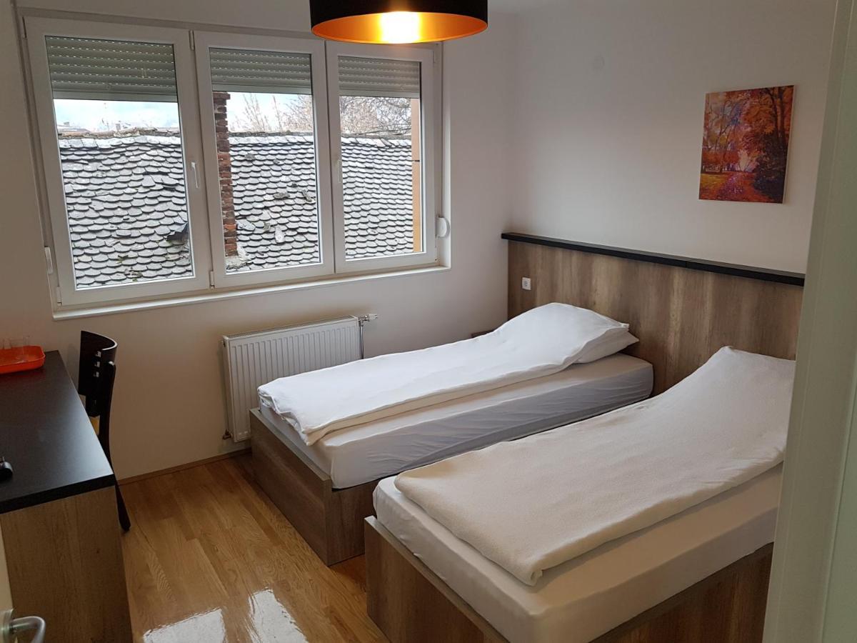 Apartmani Simić Quatro Valjevo Exterior foto